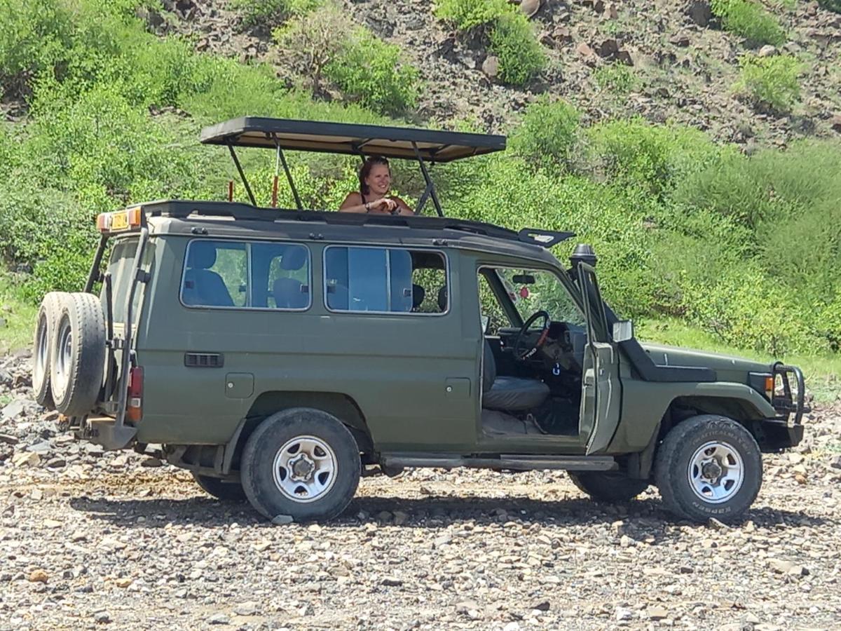 Lake Natron Maasai Guesthouse Mtowabaga Екстер'єр фото