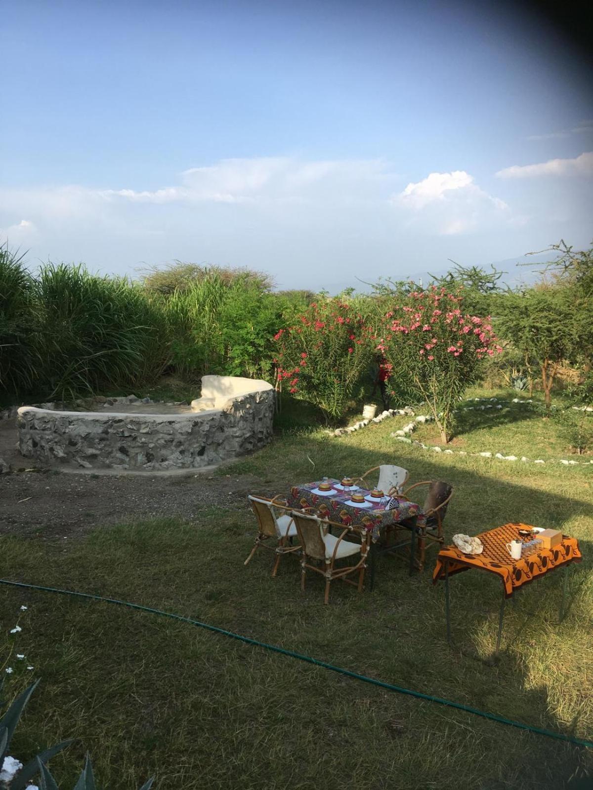 Lake Natron Maasai Guesthouse Mtowabaga Екстер'єр фото